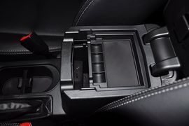 2013款斯巴鲁森林人2.5i尊贵版