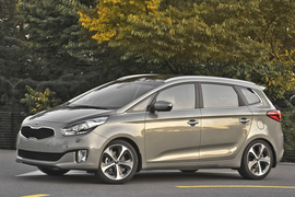 2013款起亚新佳乐