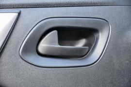 2017款雪铁龙爱丽舍1.6L