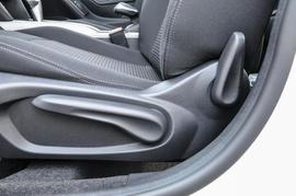 2017款雪铁龙爱丽舍1.6L