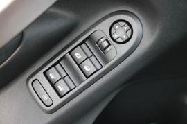 2017款雪铁龙全新爱丽舍1.6L