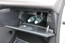 2017款雪铁龙全新爱丽舍1.6L