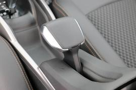 2017款雪铁龙全新爱丽舍1.6L