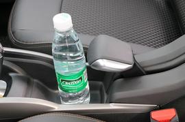 2017款雪铁龙全新爱丽舍1.6L