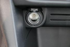 2017款雪铁龙全新爱丽舍1.6L