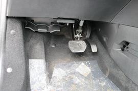 2017款雪铁龙全新爱丽舍1.6L