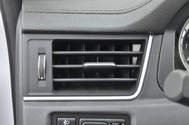 2017款东风风行景逸S50