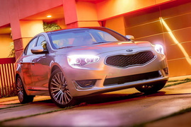 2014款起亚凯尊