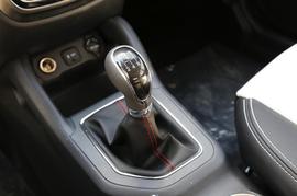 2017款长安CS35