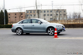 2009款奥迪A4L