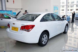 2009款雪佛兰科鲁兹到店实拍