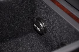 2014款现代雅科仕3.8GDI尊贵加长版