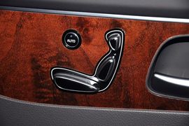 2014款现代雅科仕3.8GDI尊贵加长版