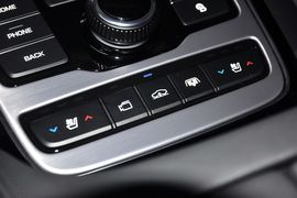 2014款现代雅科仕3.8GDI尊贵加长版