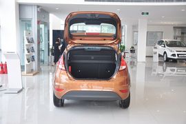 2013款福特嘉年华两厢1.5L自动品尚型
