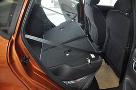 2013款福特嘉年华两厢1.5L自动品尚型