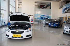 2009款雪佛兰科鲁兹到店实拍