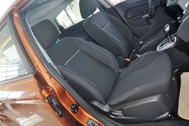 2013款福特嘉年华两厢1.5L自动品尚型