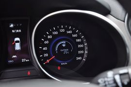 2013款现代格锐3.0L