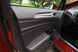 以科技配置致胜