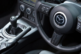 2013款马自达MX-5
