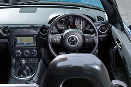 2013款马自达MX-5
