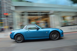 2013款马自达MX-5