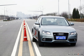 2009款奥迪A4L