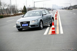 2009款奥迪A4L