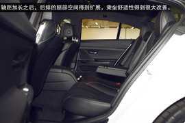 2013款宝马M6四门轿跑车上海试驾