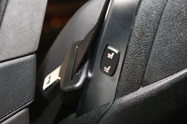 2013款宝马M6四门轿跑车上海试驾