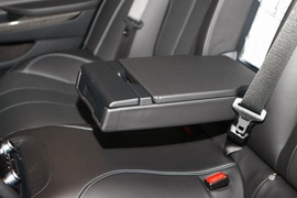 2013款宝马M6四门轿跑车上海试驾