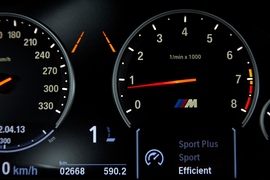 2013款宝马M6四门轿跑车上海试驾