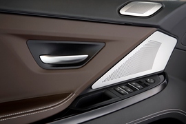 2013款宝马M6四门轿跑车上海试驾