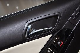 2013款比亚迪思锐1.5TID自动尊贵型