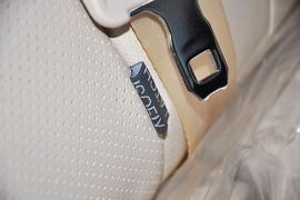 2013款比亚迪思锐1.5TID自动尊贵型