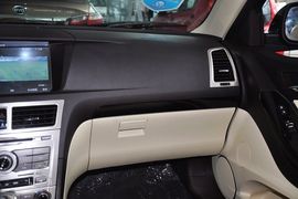 2013款比亚迪思锐1.5TID自动尊贵型