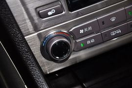 2013款比亚迪思锐1.5TID自动尊贵型