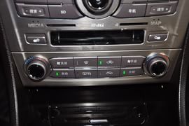 2013款比亚迪思锐1.5TID自动尊贵型