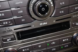 2013款比亚迪思锐1.5TID自动尊贵型