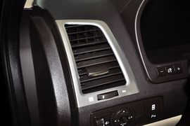 2013款比亚迪思锐1.5TID自动尊贵型