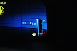 2013款比亚迪思锐1.5TID自动尊贵型