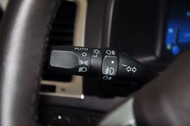 2013款比亚迪思锐1.5TID自动尊贵型