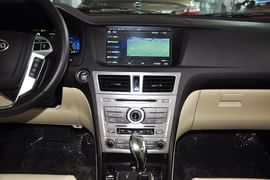 2013款比亚迪思锐1.5TID自动尊贵型