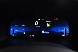 2013款比亚迪思锐1.5TID自动尊贵型