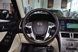 2013款比亚迪思锐1.5TID自动尊贵型