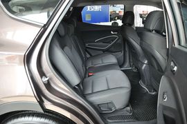 2013款现代全新胜达2.4GL自动前驱舒适型