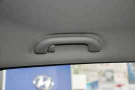 2013款现代全新胜达2.4GL自动前驱舒适型