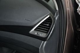 2013款现代全新胜达2.4GL自动前驱舒适型
