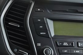 2013款现代全新胜达2.4GL自动前驱舒适型